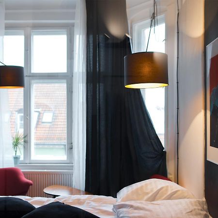 Klasyczno Nowoczesny Loft Apartman Poznań Kültér fotó